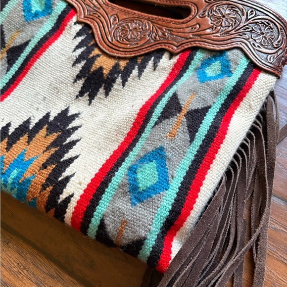 American Darling Fringe Crossbody Bag - Picture 2 of 5